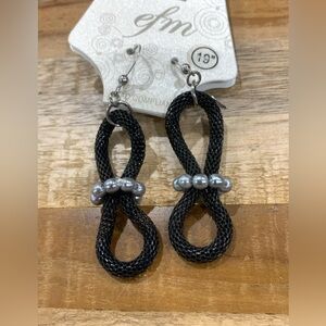 NWT Black Mesh Infinity Knot Dangle Earrings Grey Faux Pearl Accents